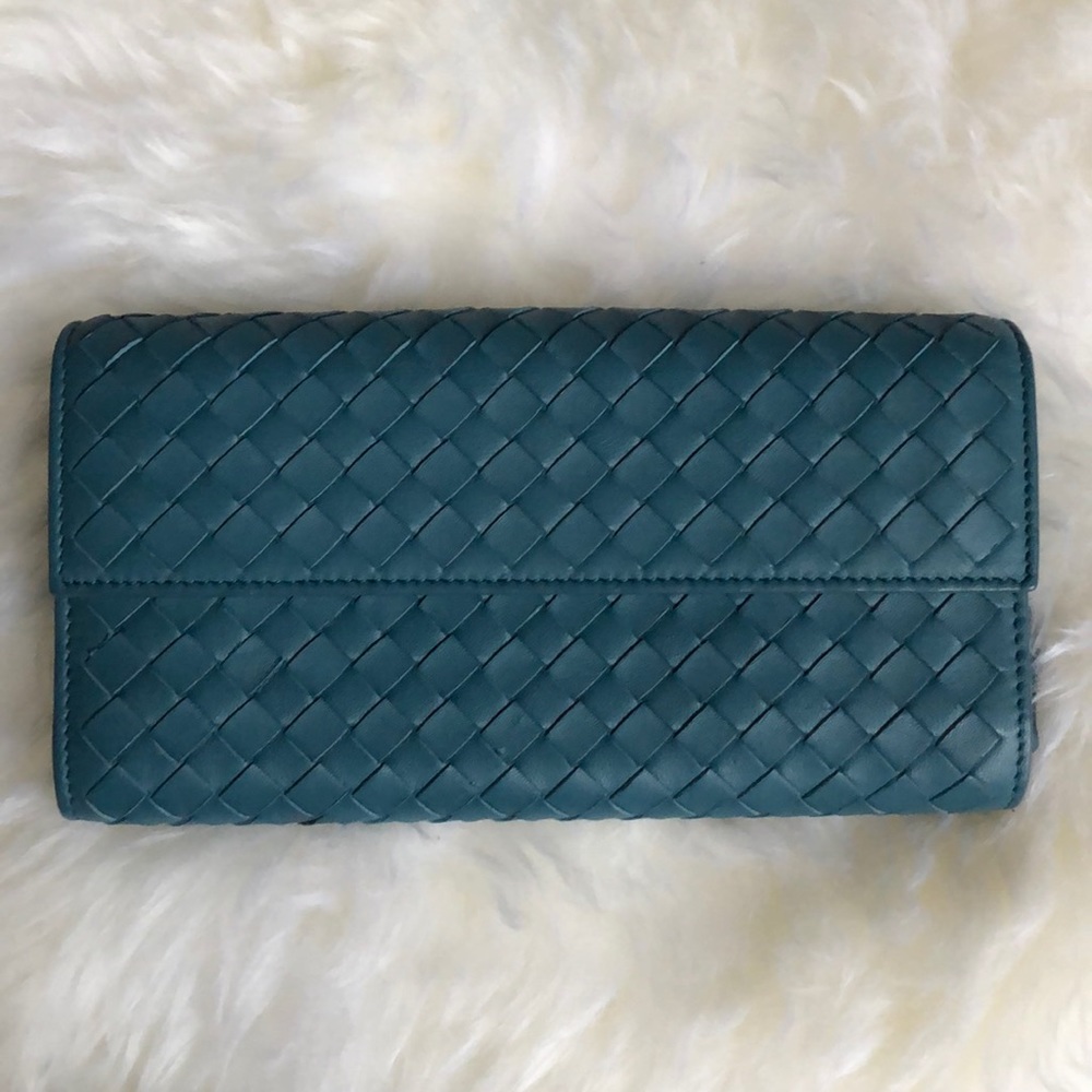 Authentic Bottega Veneta Wallet